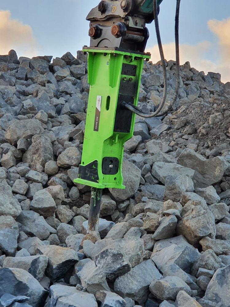 IHB700 Hydraulic Rock Breaker Attachment for 18-21T Excavator – Impact ...