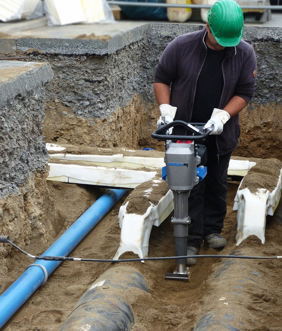 Weber SRV300 vibrating trench rammer