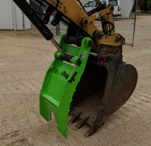 IPT450 excavator thumb attachment to suit 8-10T excavator