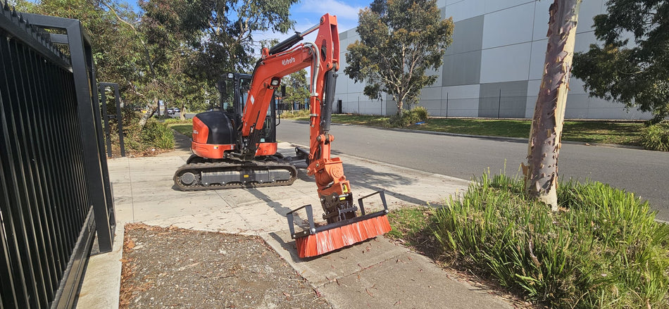 IRB400 Impact Road Broom to suit 4-5.5t Excavator